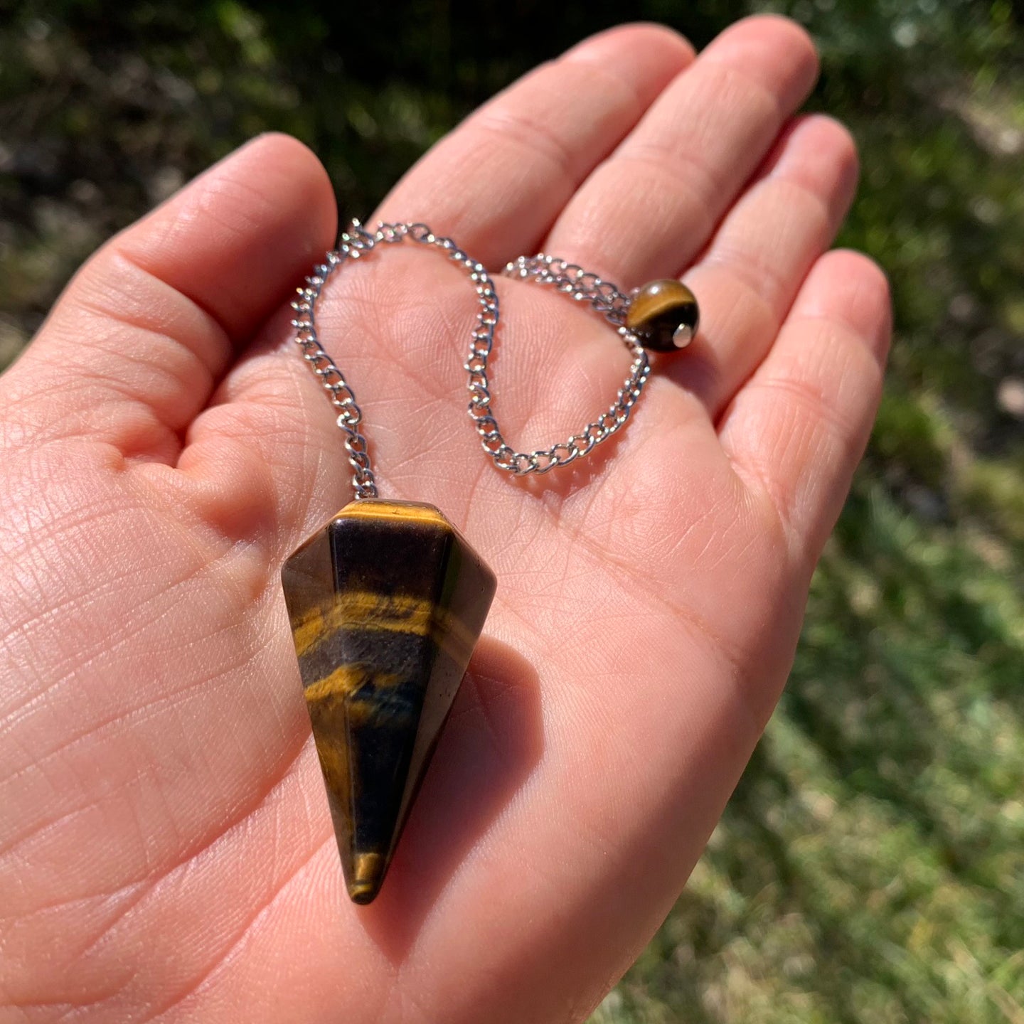 Pendulum: Tiger's Eye