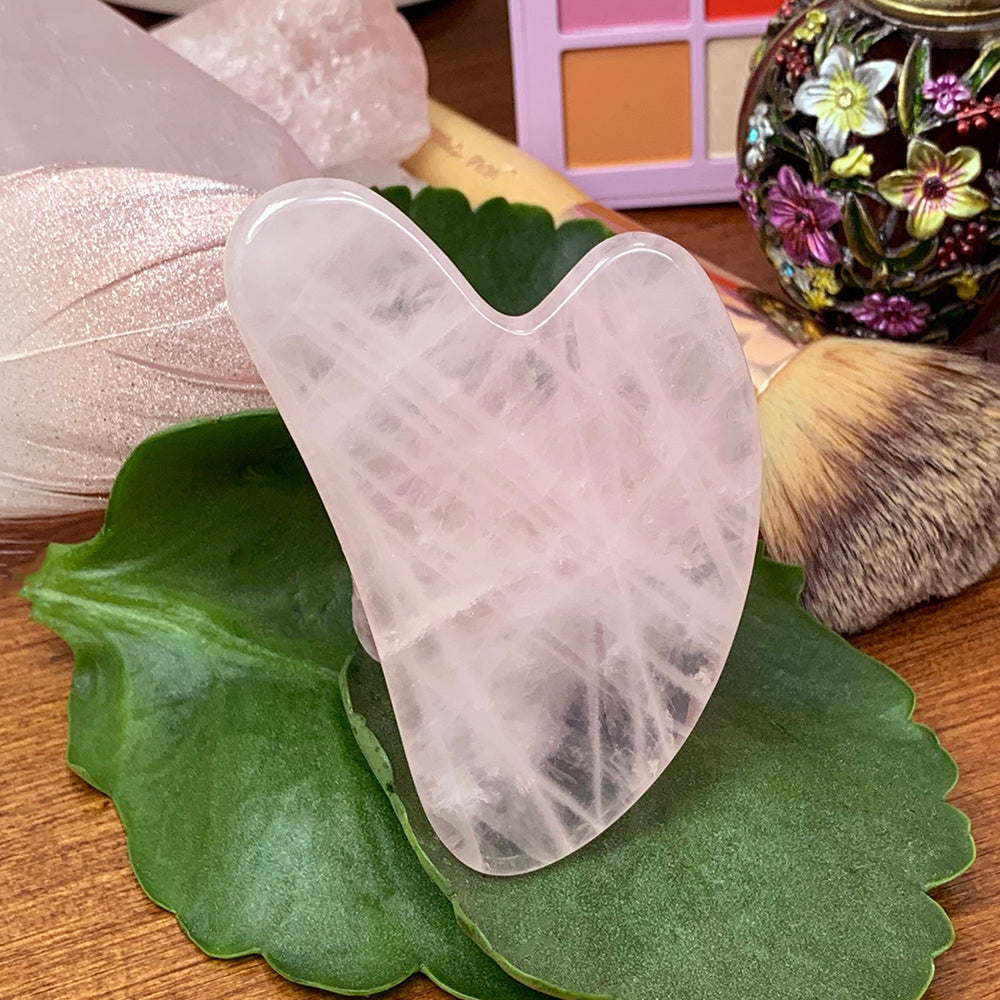 Gua Sha Stone: Rose Quartz