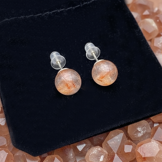 Round Stud Earrings: Fire Quartz