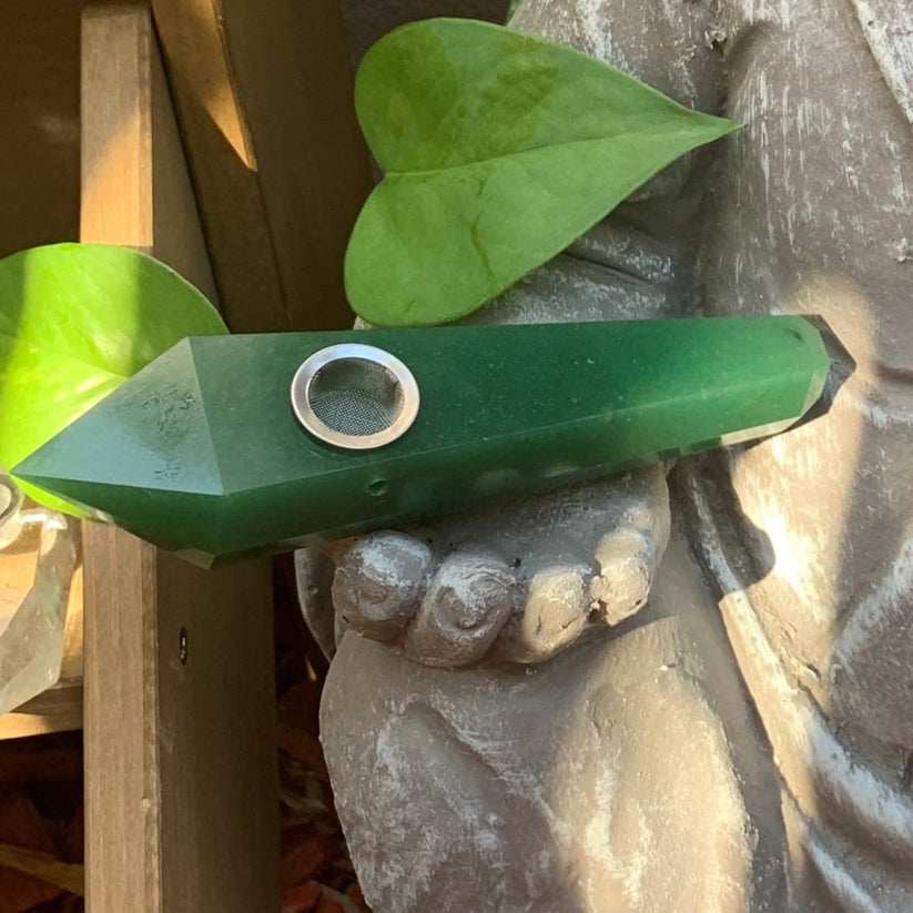 Obelisk Carved Pipe: Green Aventurine Crystal Pipe
