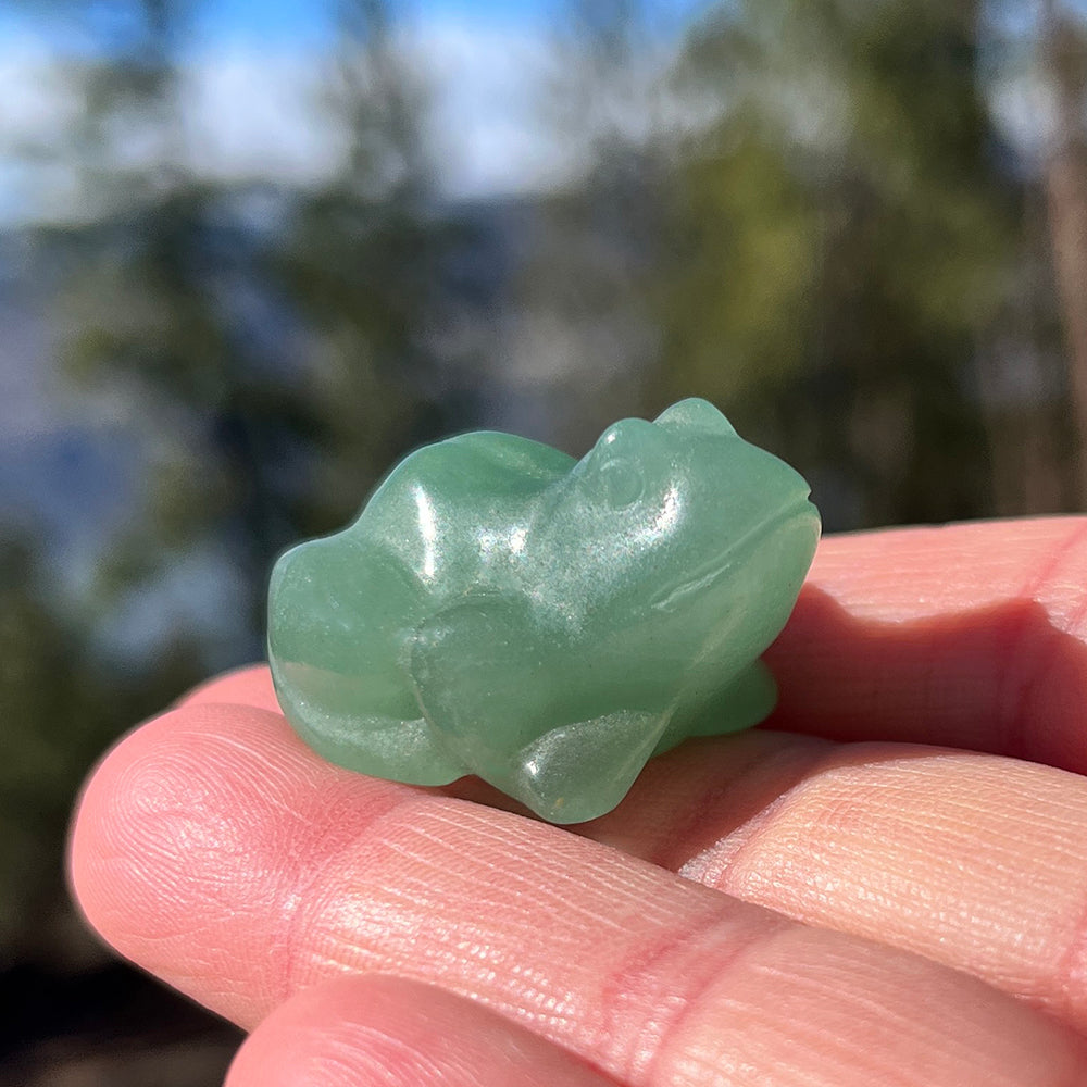 Crystal Animal Spirit Totems: Green Quartz Frog