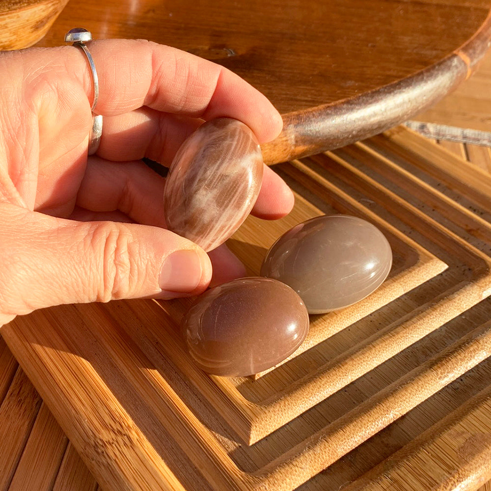 Tumbled Stone: Golden Sunstone  (250 Gram Lot - 0.55lb)