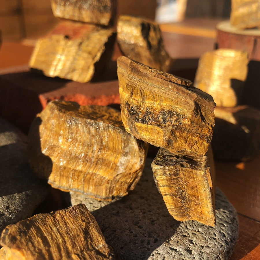 Working On Tigerās Eye Rough Stone - rawstone