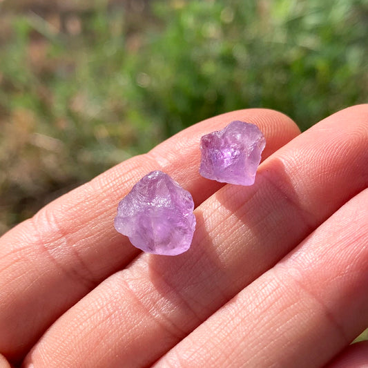 Rough Stud Earrings: Amethyst