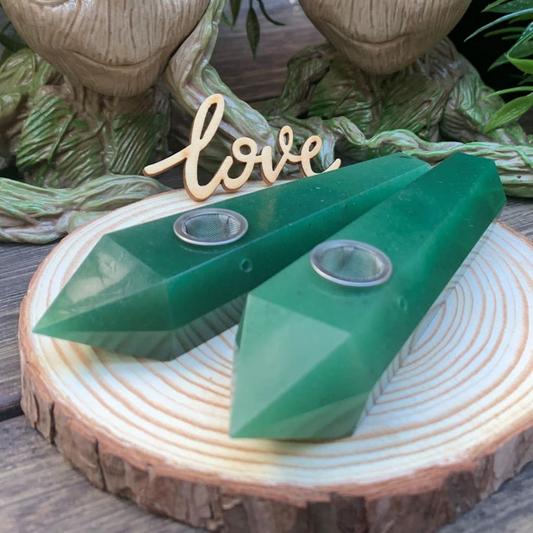 Obelisk Carved Pipe: Green Aventurine Crystal Pipe