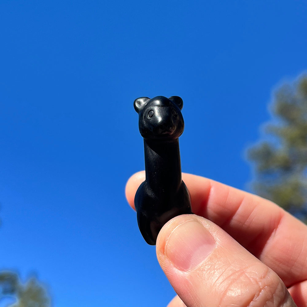 Crystal Animal Spirit Totems: Black Protection Agate Llama