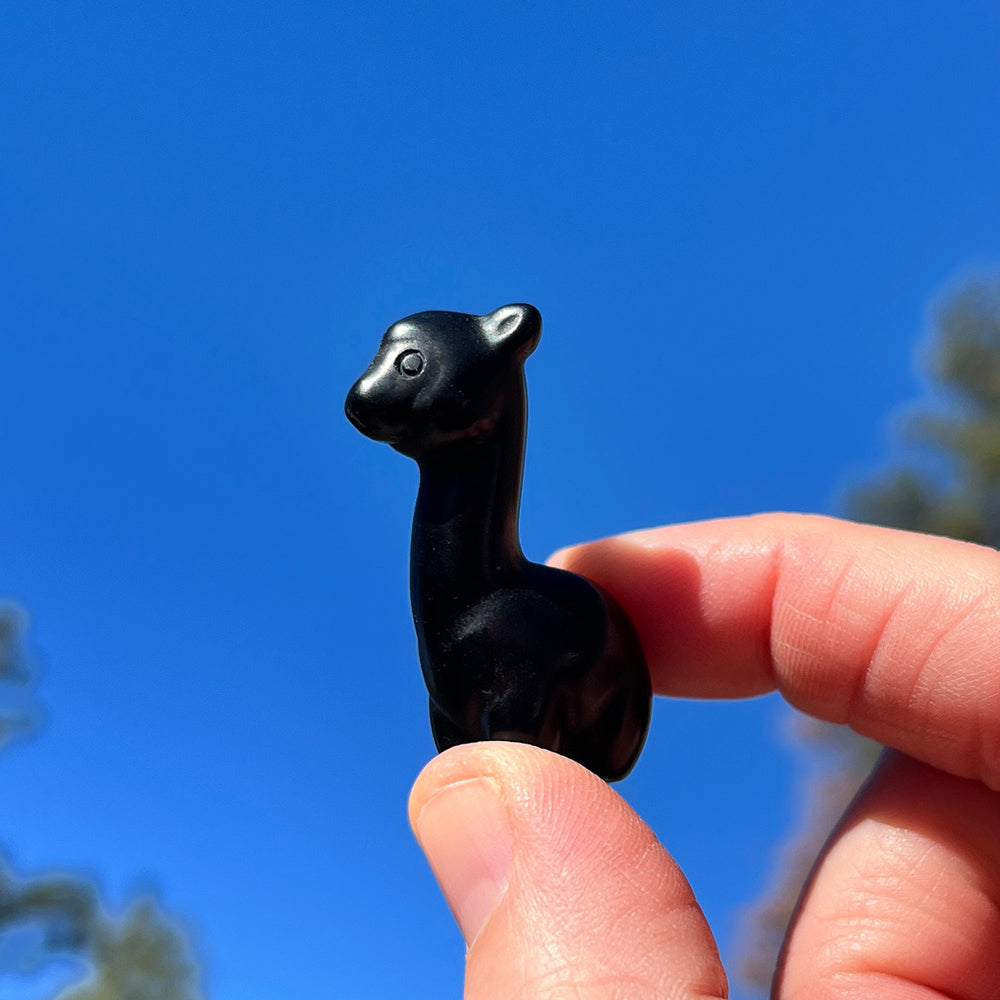 Crystal Animal Spirit Totems: Black Protection Agate Llama