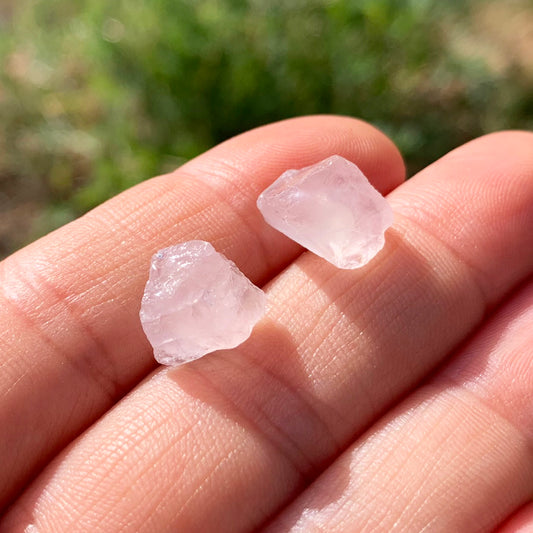 Rough Stud Earrings: Rose Quartz