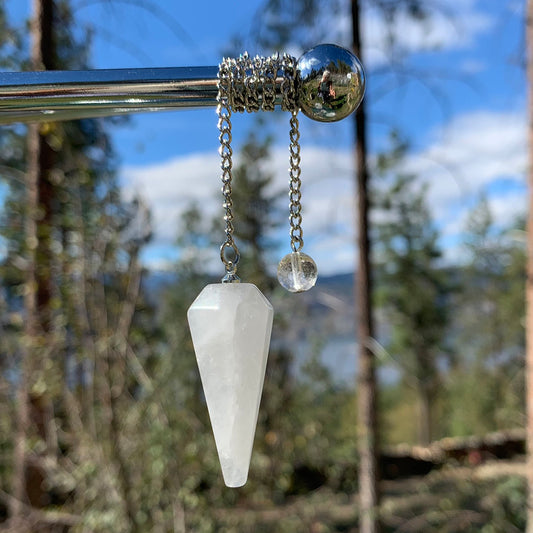 Pendulum: White Quartz