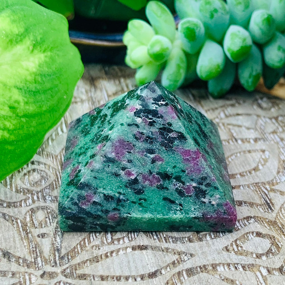 Small Pyramid: Ruby in Zoisite – Wholesale Crystal Club